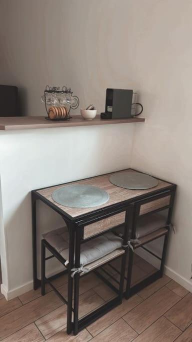 Beautiful F2 Apartment 5 Stops By Train From Paris Moret-sur-Loing Eksteriør billede